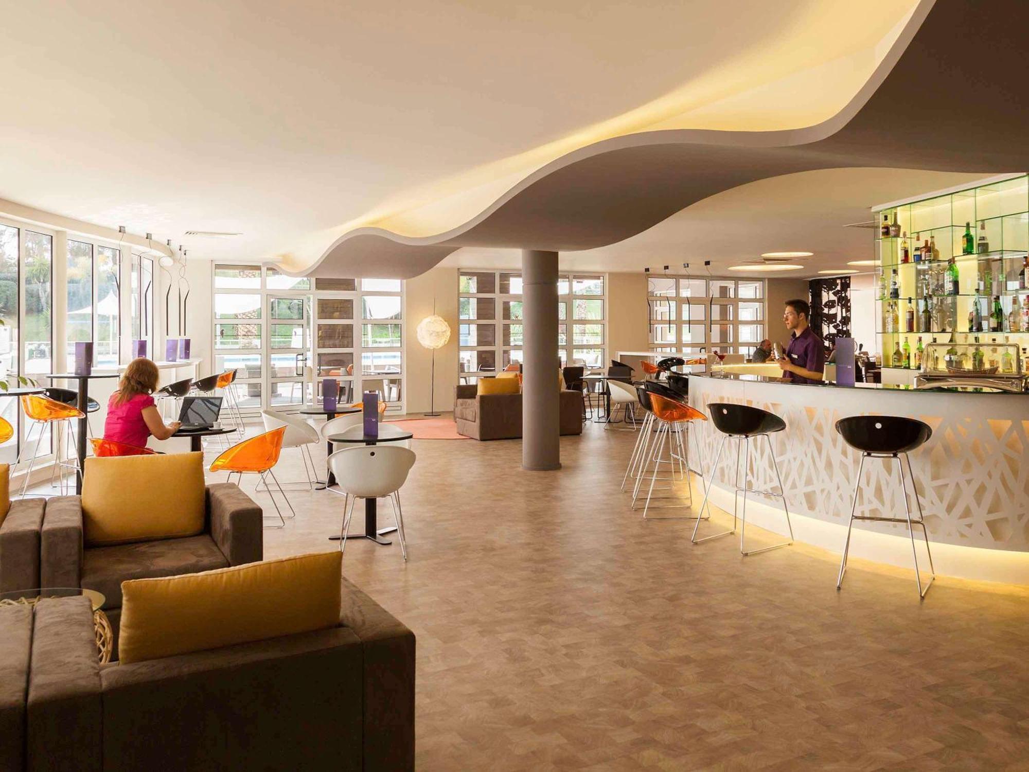 โนโวเทล เซตูบาล Hotel เซตุบาล ภายนอก รูปภาพ